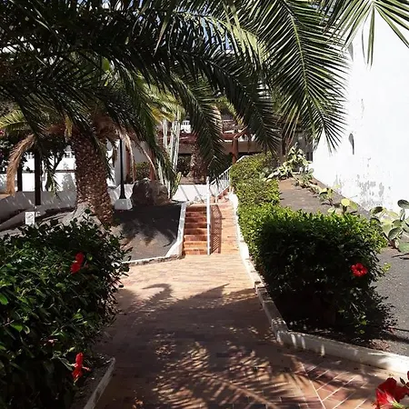 Le Parisien Costa Teguise